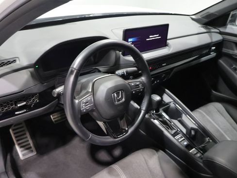 Used 2023 Honda Accord Sport image 16