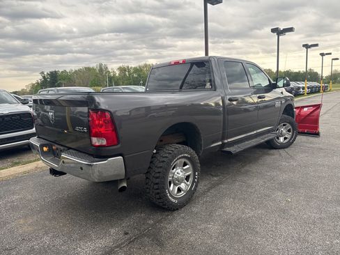 Used 2018 RAM 2500 Tradesman w/ Chrome Appearance Group AWD/4WD image 7