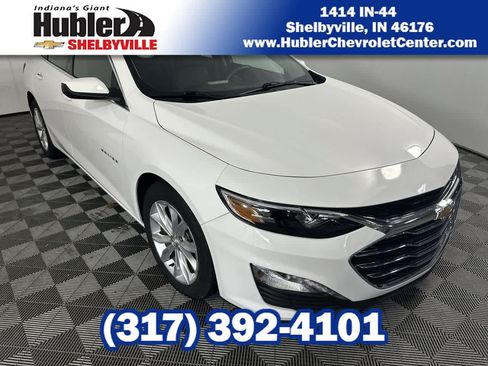 Used 2025 Chevrolet Malibu LT FWD image 1