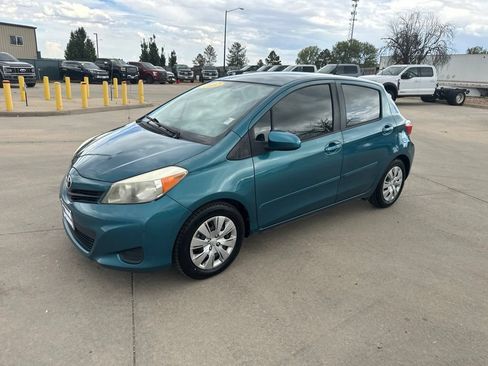 Used 2012 Toyota Yaris LE FWD image 31