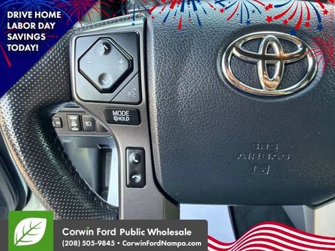 Used 2019 Toyota Tacoma TRD Sport AWD/4WD image 18