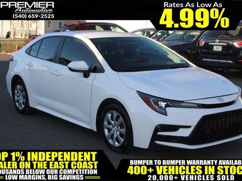 Used 2024 Toyota Corolla LE image 1