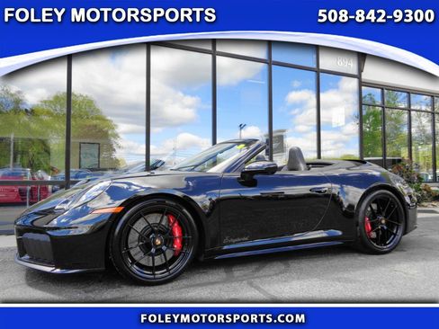 Used 2026 Porsche 911 Carrera 4 GTS AWD/4WD image 1