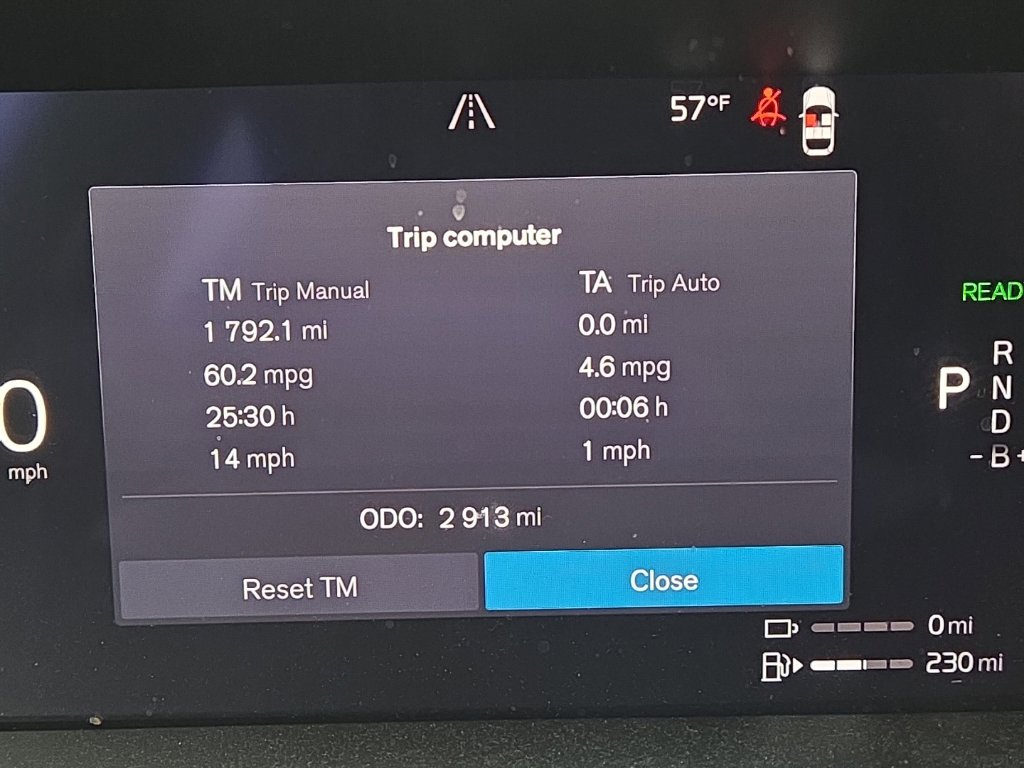 Used 2024 Volvo S60 T8 Ultimate w/ Climate Package AWD/4WD image 13
