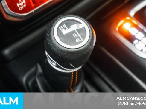 Used 2020 Jeep Gladiator Mojave AWD/4WD image 38