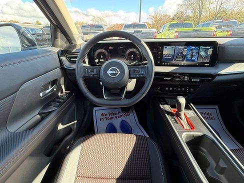 New 2026 Nissan Kicks SR w/ Cold Weather Package image 19