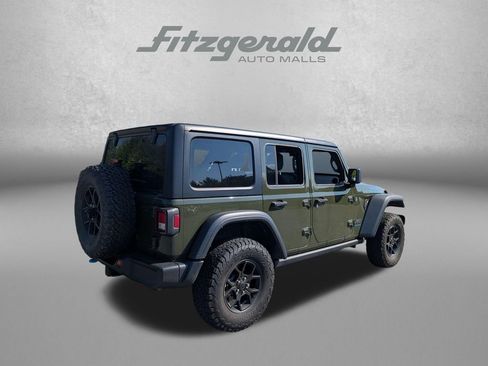 Used 2024 Jeep Wrangler Unlimited AWD/4WD image 8