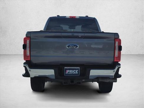 Used 2026 Ford F250 Lariat AWD/4WD image 6