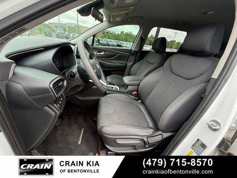 Used 2020 Hyundai Santa Fe SE FWD image 21