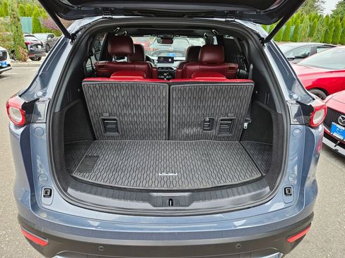 Certified 2021 MAZDA CX-9 Carbon Edition image 11