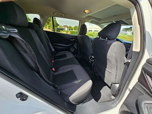 Used 2022 Subaru Outback Premium image 26