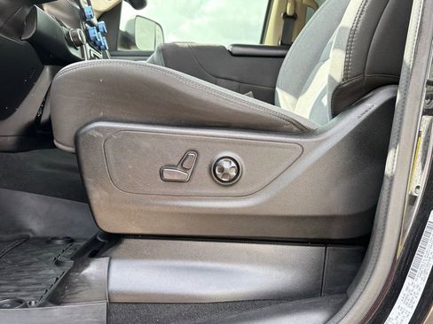 Used 2019 RAM 1500 Big Horn image 13