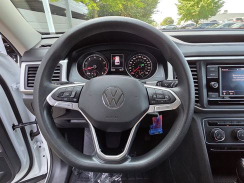 Certified 2021 Volkswagen Atlas S AWD/4WD image 17