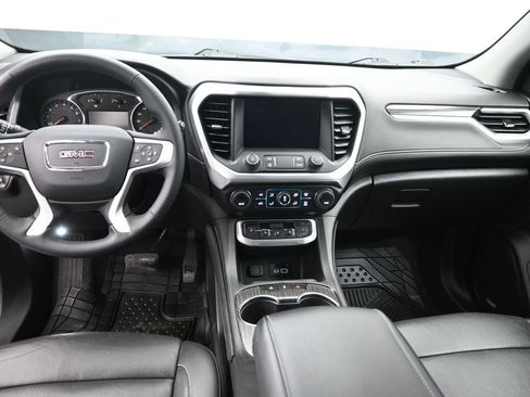 Used 2023 GMC Acadia SLT image 10