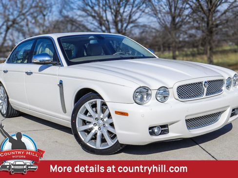 Used 2008 Jaguar XJ8 L RWD image 1