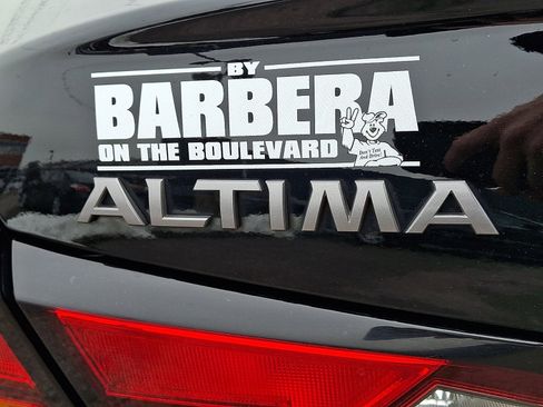 Used 2024 Nissan Altima 2.5 SR image 30