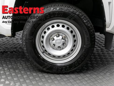 Used 2024 Toyota Tacoma SR RWD image 27