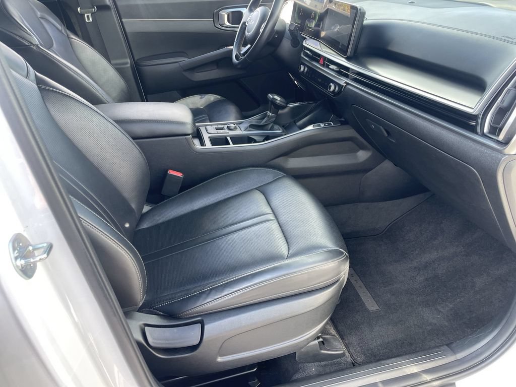 Certified 2024 Kia Sorento S AWD/4WD image 34