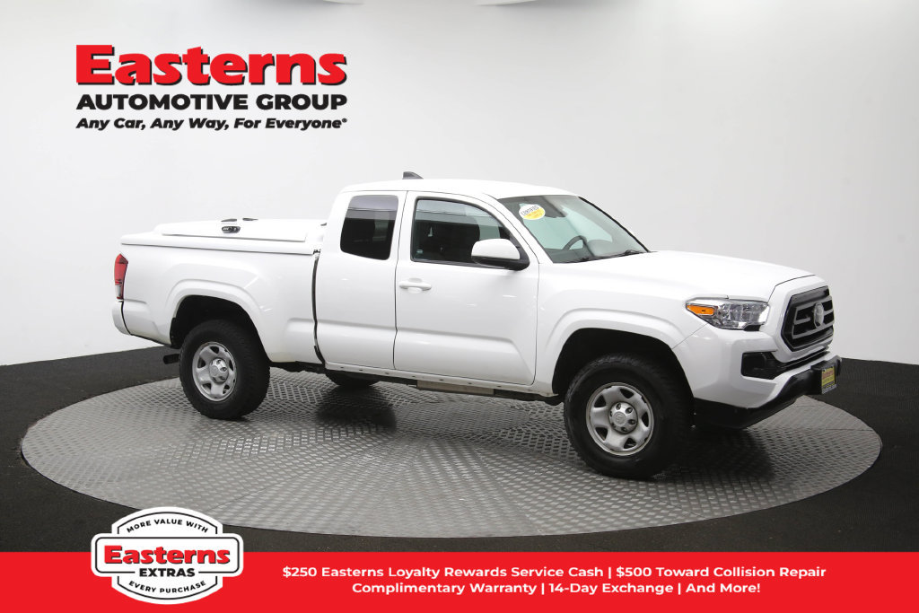 Used 2023 Toyota Tacoma SR RWD image 47
