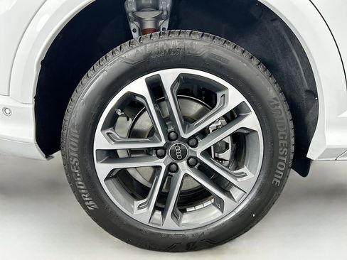 Used 2025 Audi Q5 Premium Plus w/ Premium Plus image 33