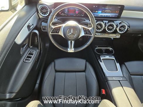 Used 2025 Mercedes-Benz CLA 250 image 15
