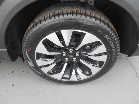 New 2026 Ford Explorer Platinum w/ LUX Leather Package image 39