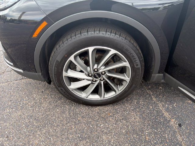 Certified 2024 Lincoln Corsair AWD w/ Equipment Group 101A image 30