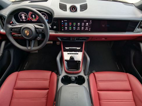 New 2025 Porsche Cayenne E-Hybrid image 22