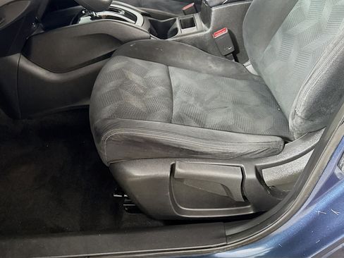 Used 2016 Nissan Rogue S image 19