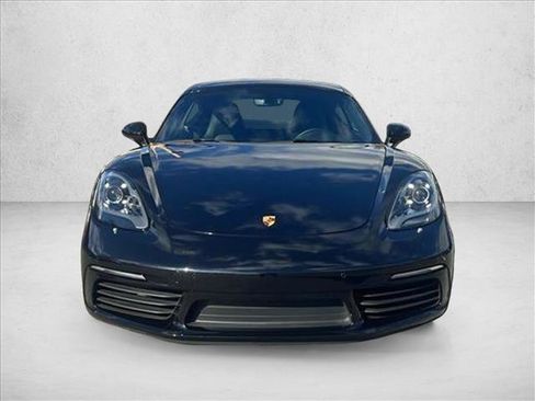 Used 2024 Porsche 718 Cayman S image 2