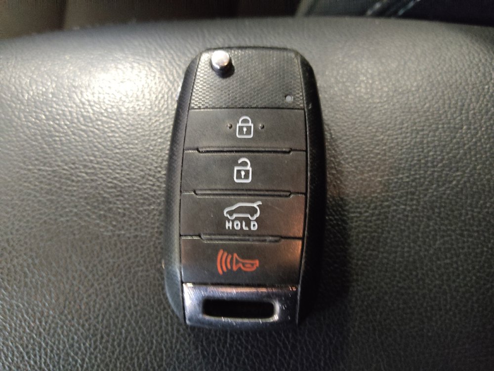 Used 2017 Kia Soul + w/ Designer's Package FWD image 32