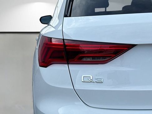 Used 2025 Audi Q3 2.0T Premium AWD/4WD image 10