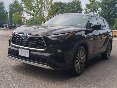 Used 2021 Toyota Highlander Platinum image 7