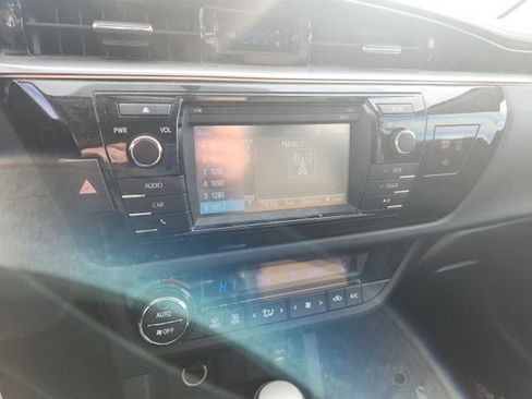 Used 2016 Toyota Corolla S image 15