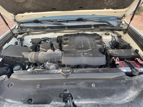 Used 2021 Toyota 4Runner SR5 image 19