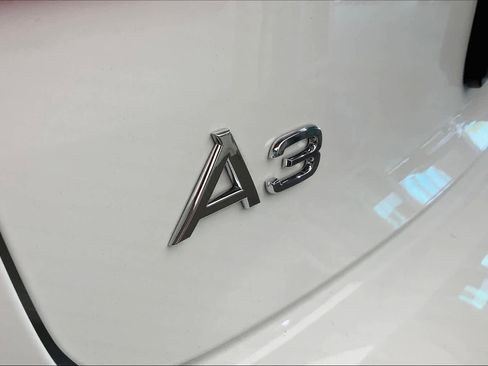 Used 2020 Audi A3 2.0T Premium image 31