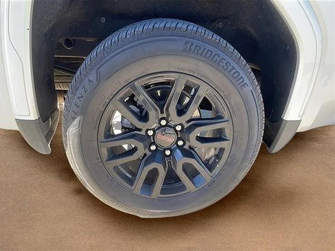 Used 2022 GMC Sierra 1500 Elevation w/ Elevation Premium Package image 10