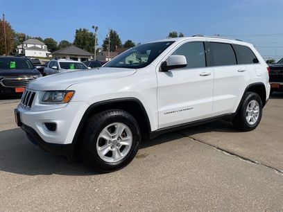 Used 2016 Jeep Grand Cherokee Laredo w/ Quick Order Package 23E