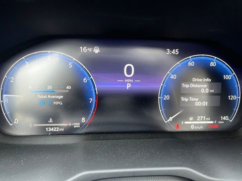 Used 2024 Toyota RAV4 Limited image 16