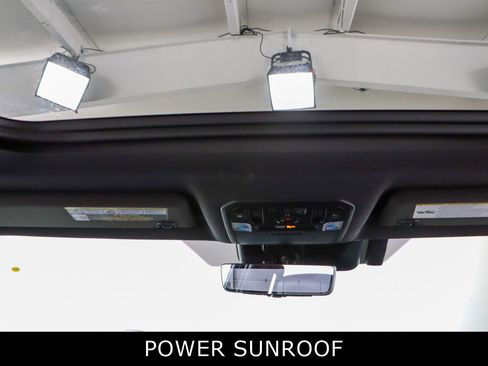 Used 2023 Toyota Tundra Platinum image 22