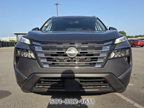 Used 2024 Nissan Rogue SV w/ SV Premium Package AWD/4WD image 8