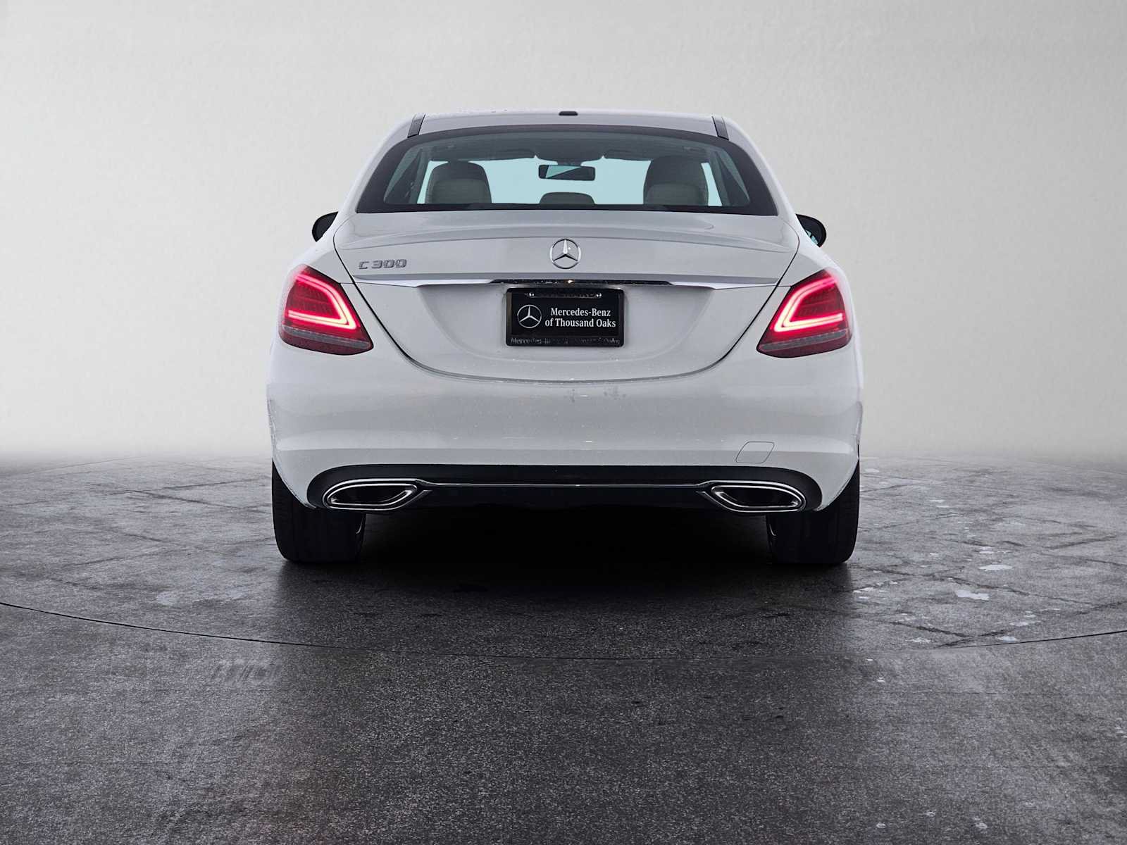 Used 2019 Mercedes-Benz C 300 Sedan image 4