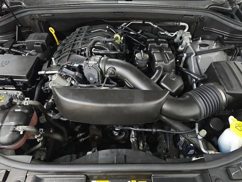 Used 2023 Dodge Durango GT AWD/4WD image 12