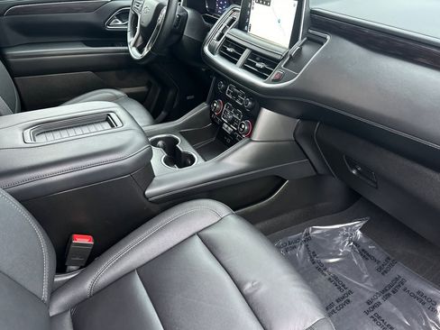 Used 2024 Chevrolet Tahoe Z71 image 18