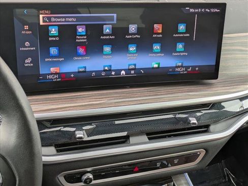 Used 2024 BMW X5 xDrive40i w/ Premium Package image 15