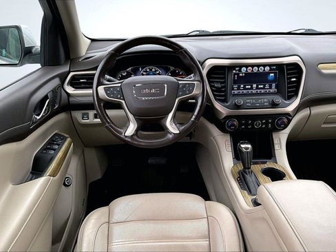 Used 2019 GMC Acadia Denali w/ Technology Package image 5