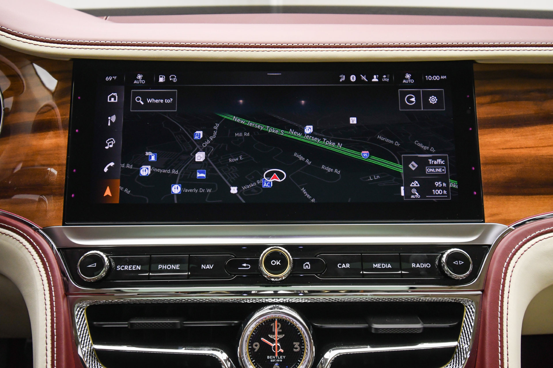 New 2026 Bentley Flying Spur V8 AWD/4WD image 37
