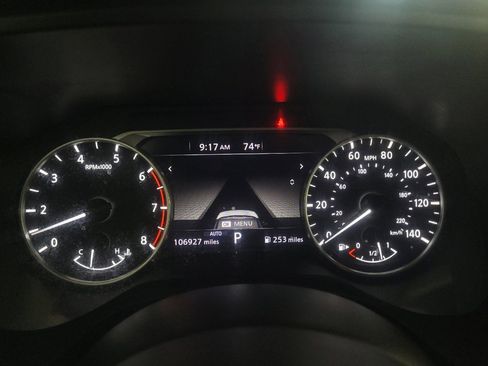 Used 2021 Nissan Rogue SV AWD/4WD image 23