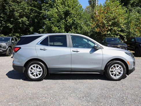 Used 2023 Chevrolet Equinox LT image 13
