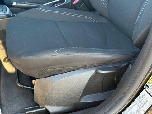 Used 2018 Ford Fiesta SE image 20